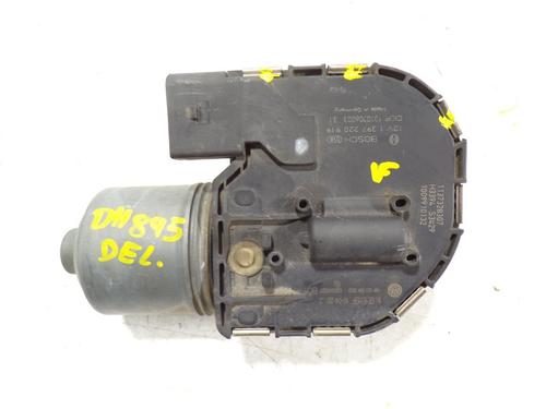 Used Front wiper motor Front wiper motor VW GOLF VI (5K1) 1.6 TDI (105 hp) 8418533 8418533