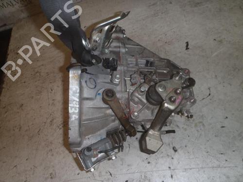 Used Gearbox TOYOTA YARIS (_P9_) 1.0 VVT-i (KSP90_, KSP90R) (69 hp) 3812387