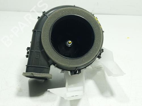 Used Heater blower motor Heater blower motor TOYOTA YARIS CROSS (MXP_) 1.5 Hybrid (MXPJ11) (131 hp) 36157329 36157329