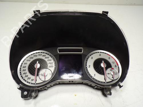 Used Instrument cluster MERCEDES-BENZ A-CLASS (W176) [2012-2018]  17012885