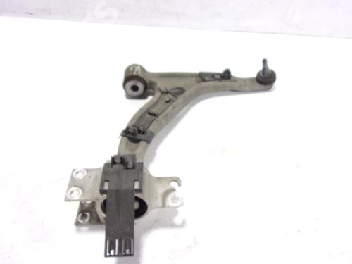 Used Right front suspension arm Right front suspension arm INFINITI Q30 1.6 (156 hp) 10089303 10089303