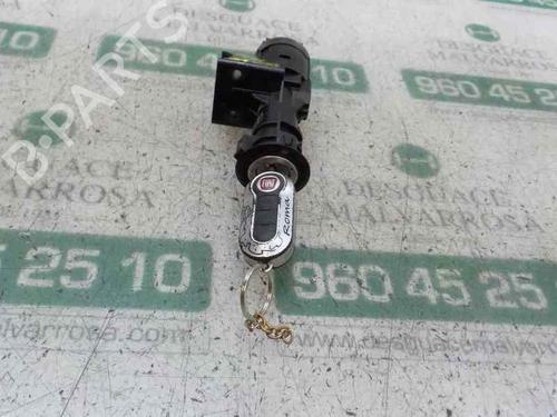 Used Electronic module Electronic module FIAT 500 (312_) 1.2 (312AXA1A) (69 hp) 14283547 14283547