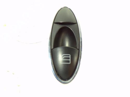 Used Right rear window switch Right rear window switch MERCEDES-BENZ CLS (C219) CLS 320 CDI (219.322) (224 hp) 8420414 8420414