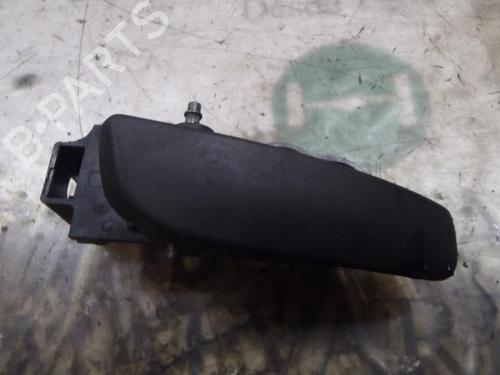 Used Rear left interior door handle Rear left interior door handle FIAT QUBO (225_) 1.3 D Multijet (225CXB1A, 225AXB1A, 225CXB11, 225AXB11,... (75 hp) 4016133 4016133