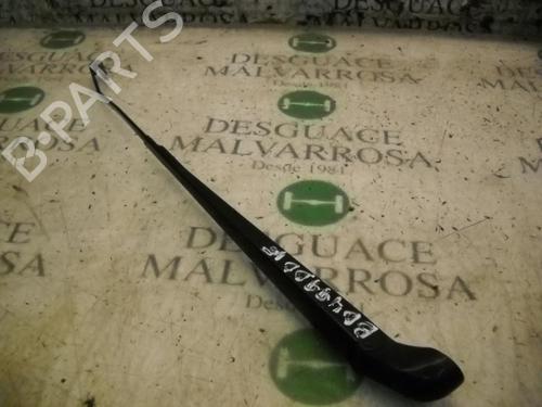 Vindspejlsviskerarm Vindspejlsviskerarm CITROËN XSARA PICASSO (N68) 2.0 HDi (90 hp) 3740681 3740681