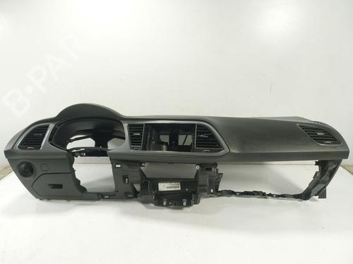 Used Dashboard Dashboard SEAT LEON (5F1) 2.0 TDI (150 hp) 34433255 34433255