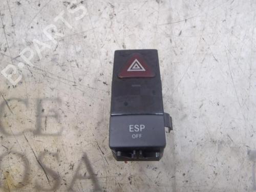 Used Warning switch MERCEDES-BENZ C-CLASS T-Model (S204) [2007-2014]  4016435