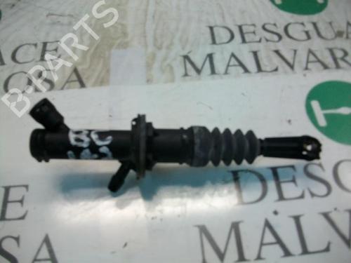Used Clutch slave cylinder RENAULT MEGANE II (BM0/1_, CM0/1_) 1.5 dCi (BM02, BM13, BM2A, CM02, CM13) (101 hp) 14265968