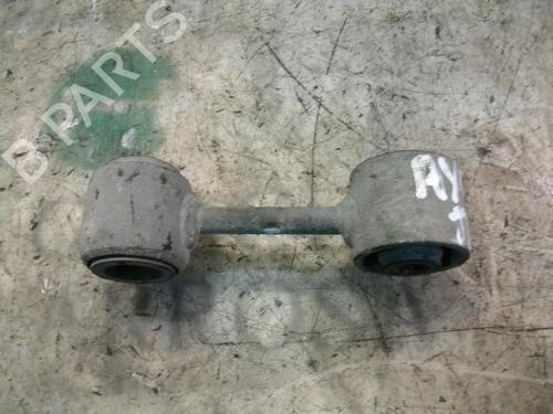 Højre bagtil bærearm Højre bagtil bærearm IVECO DAILY III Van 35 C 12 V, 35 S 12 V (AGKA43A2, AGKB43A2, AGKB46A2,... (116 hp) 14265472 14265472