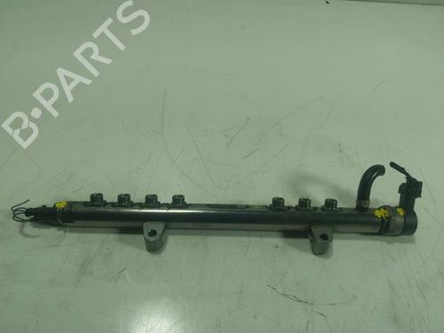Used Injection rail Injection rail VOLVO V60 I (155) D3 (136 hp) 19691901 19691901