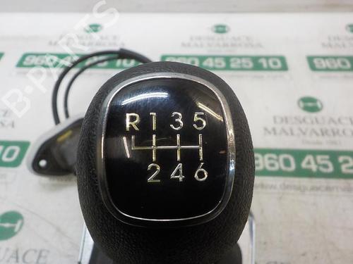 Gear lever KIA CEE'D Hatchback (ED) 1.6 CRDi 115 | BP7411692M90 