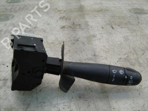 Used Steering column stalk RENAULT CLIO II (BB_, CB_) 1.5 dCi (B/CB07) (65 hp) 3737396