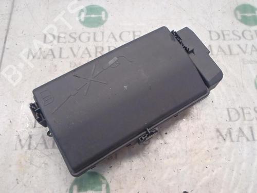 Used Fuse box Fuse box 3807905 3807905