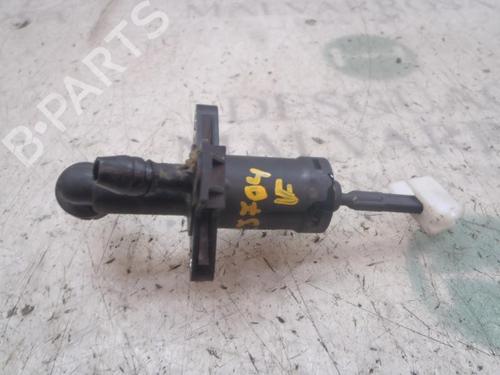 Used Clutch slave cylinder Clutch slave cylinder SKODA FABIA II (542) 1.2 (60 hp) 14273085 14273085