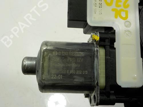 Left rear window motor SEAT IBIZA V (KJ1, KJG) | BP13579101E23
