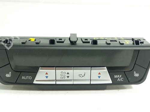 Used Climate control Climate control BMW XM (G09) XM All-wheel Drive (653 hp) 33744921 33744921