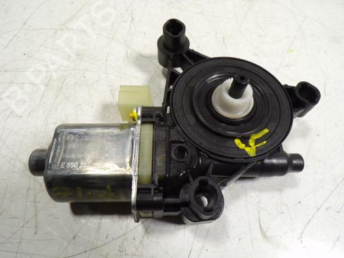 Used Left rear window motor Left rear window motor PORSCHE MACAN (95B) 2.0 (245 hp) 15195535 15195535