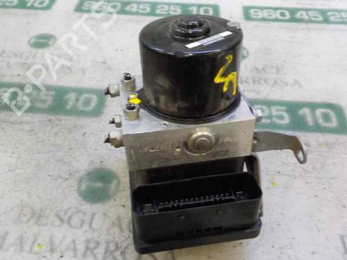Used ABS pump BMW 1 (E87) 123 d (204 hp) 5999236