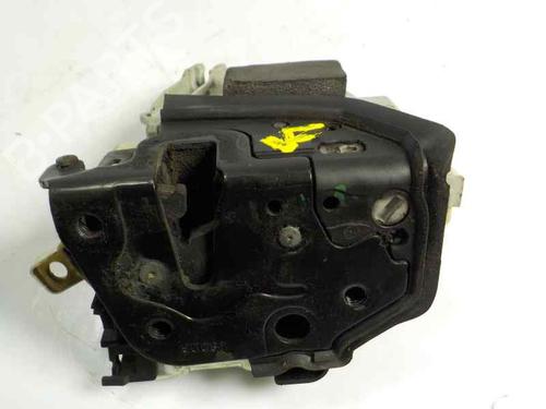 Used Front right lock AUDI A1 (8X1, 8XK) [2010-2019]  6949211