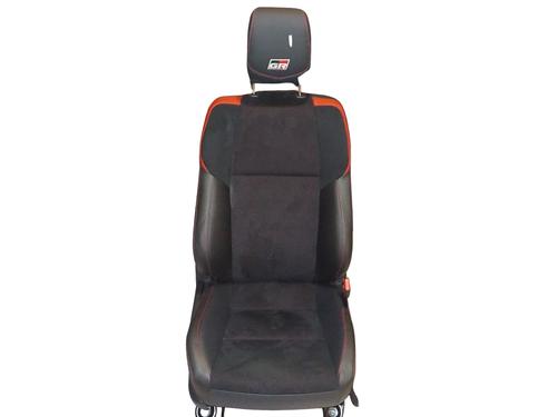 Seats set TOYOTA HILUX VIII Pickup (_N1_) 2.8 TD 4WD (GUN126) | BP15836190C78 