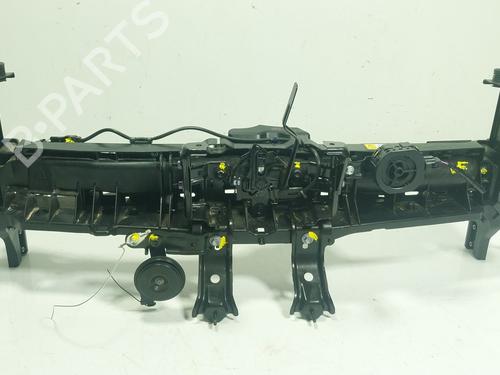 Frontplade/Frontkurv TOYOTA YARIS CROSS (MXP_) 1.5 Hybrid (MXPJ11) (131 hp) 31210542