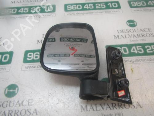 Used Left mirror HYUNDAI H-1 Cargo (TQ) 2.5 CRDi (110 hp) 3991938