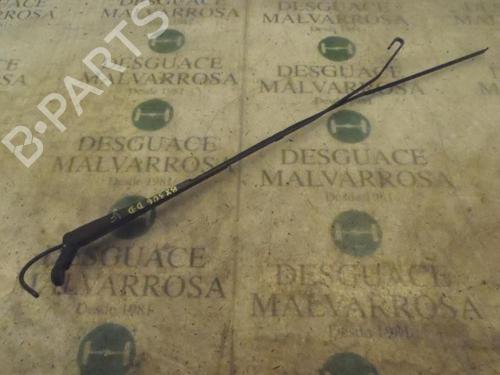 Used Front windshield wiper arm Front windshield wiper arm 3804838 3804838