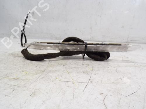 Used Rear center light JAGUAR XF I (X250) 2.2 D (190 hp) 10969101