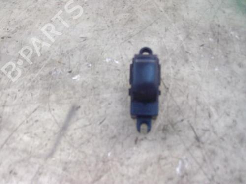 Used Right front window switch NISSAN PRIMERA Hatchback (P12) [2002-2025]  3754512