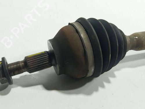 Right front driveshaft FORD KUGA II (DM2) 2.0 TDCi 4x4 | BP39530954M39 - Image 3