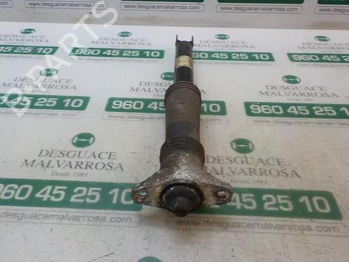 Used Left rear shock absorber Left rear shock absorber HYUNDAI i30 Estate (FD) [2007-2012] 3869565 3869565