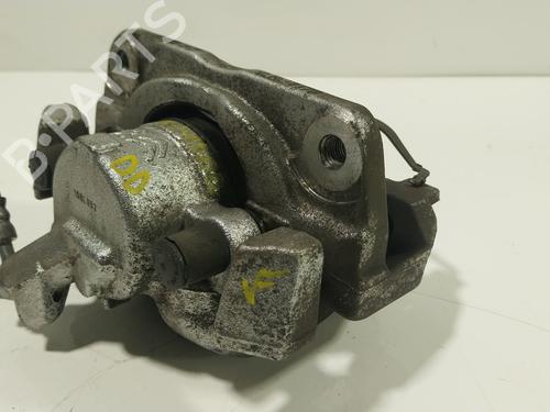 Used Right front brake caliper CITROËN C5 AIRCROSS (A_) 1.2 PureTech 130 (ARHNSJ) (131 hp) 32307305