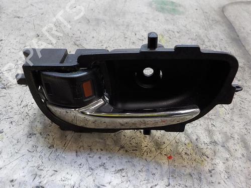 Used Front left interior door handle Front left interior door handle TOYOTA YARIS (_P9_) 1.4 D-4D (NLP90_, NLP90R) (90 hp) 3850795 3850795