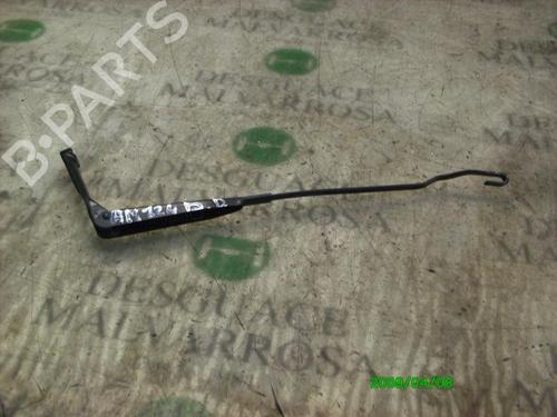 Used Front windshield wiper arm Front windshield wiper arm 3765120 3765120