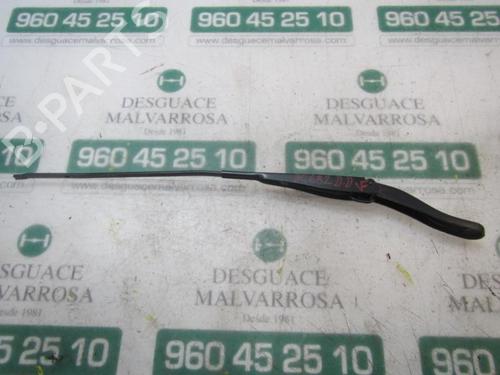 Used Front windshield wiper arm Front windshield wiper arm DACIA SANDERO II 1.0 SCe 75 (B8JC, B8JD, B8NC) (73 hp) 3991840 3991840