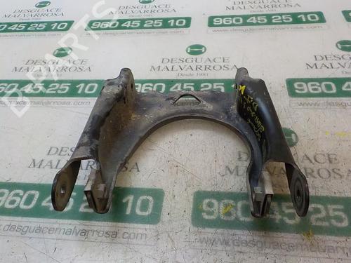 Used Left front suspension arm Left front suspension arm PEUGEOT 407 SW (6E_, 6D_) 2.0 HDi 135 (136 hp) 8740883 8740883