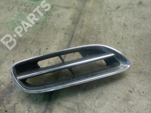 Used Front grille Front grille NISSAN MICRA II (K11) 1.5 D (57 hp) 3762755 3762755