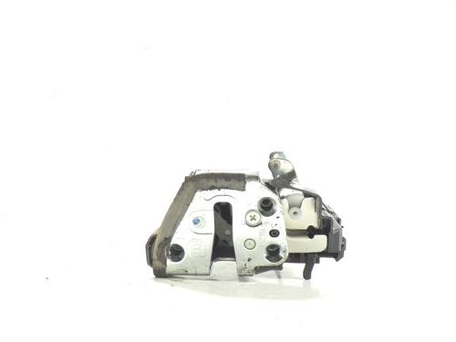 Used Rear right lock TOYOTA AURIS (_E18_) 1.8 Hybrid (ZWE186_, ZWE186R) (136 hp) 8938288
