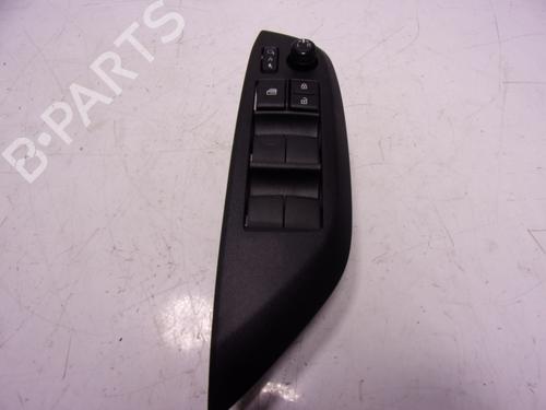 Used Left front window switch Left front window switch TOYOTA YARIS (_P21_, _PA1_, _PH1_) 1.5 Hybrid (MXPH11) (92 hp) 15887605 15887605