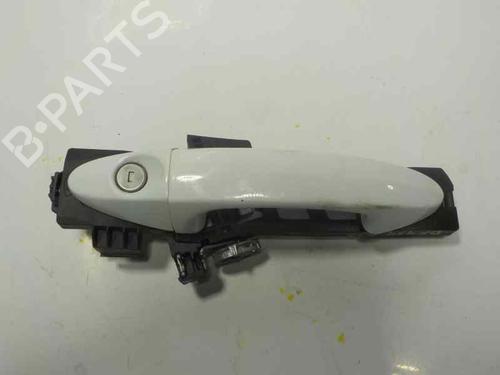 Used Front left exterior door handle Front left exterior door handle 6538146 6538146