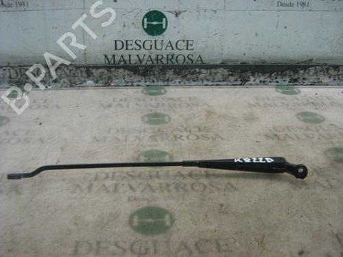 Used Front windshield wiper arm Front windshield wiper arm RENAULT CLIO II (BB_, CB_) 1.9 D (B/CB0E, BB0J) (64 hp) 3753414 3753414