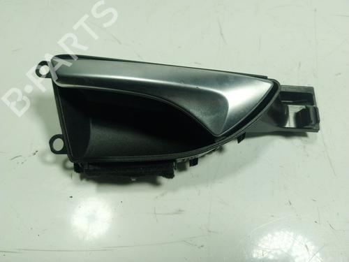 Used Front left interior door handle MERCEDES-BENZ CLA Shooting Brake (X117) CLA 220 CDI / d (117.903) (177 hp) 17529468