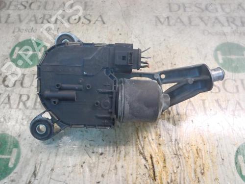 Used Front wiper motor FORD FOCUS III 1.0 EcoBoost (125 hp) 3813546