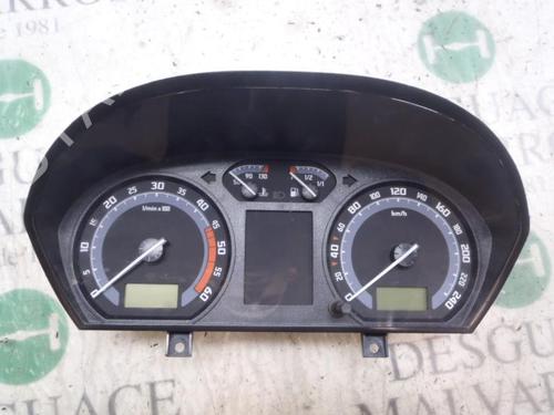 Used Instrument cluster SKODA FABIA II Combi (545) [2007-2014]  3819051