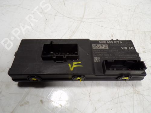 Used Electronic module Electronic module CUPRA LEON Sportstourer (KL8, KU8, KUD) 2.0 TSI 4Drive (310 hp) 15067373 15067373