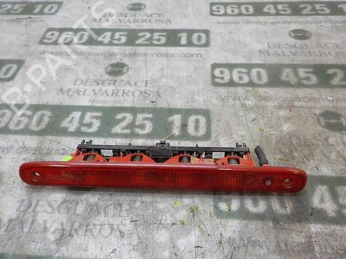 Used Rear center light Rear center light PEUGEOT 107 (PM_, PN_) 1.0 (68 hp) 10968865 10968865