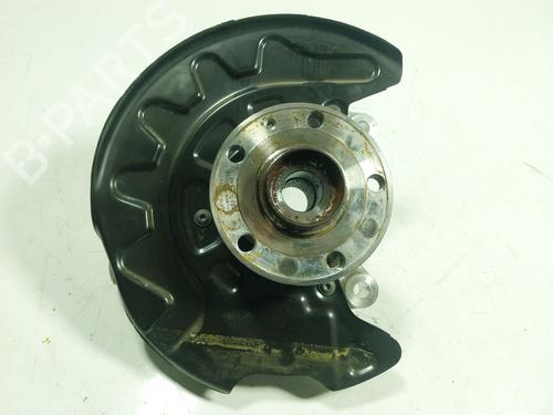 Used Right front steering knuckle Right front steering knuckle CUPRA LEON Sportstourer (KL8, KU8, KUD) [2020-2026] 16686106 16686106