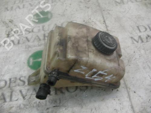 Used Power steering reservoir Power steering reservoir PEUGEOT 306 Hatchback (7A, 7C, N3, N5) 1.9 D (69 hp) 14293572 14293572