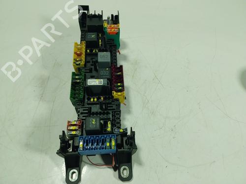 Used Fuse box Fuse box MERCEDES-BENZ VITO Van (W447) 114 CDI (447.601, 447.603, 447.605) (136 hp) 15962938 15962938