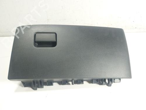 Used Glove box Glove box TOYOTA YARIS CROSS (MXP_) 1.5 Hybrid (MXPJ11) (131 hp) 31060022 31060022